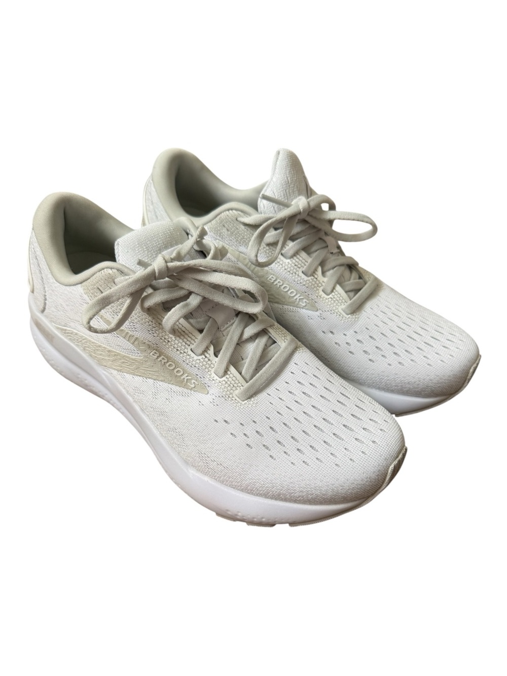 Brooks Ghost 16 running shoes